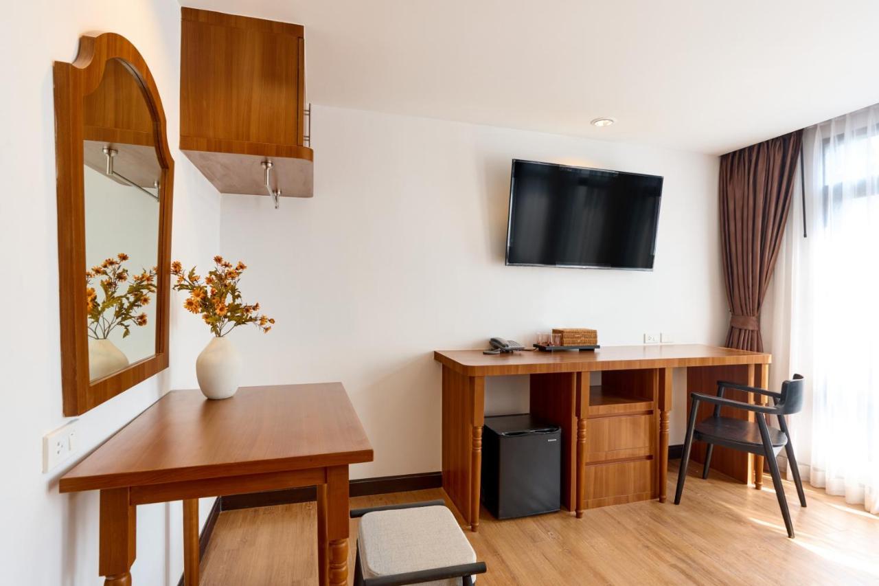 Be Phrasingh Hotel Чиангмай Экстерьер фото