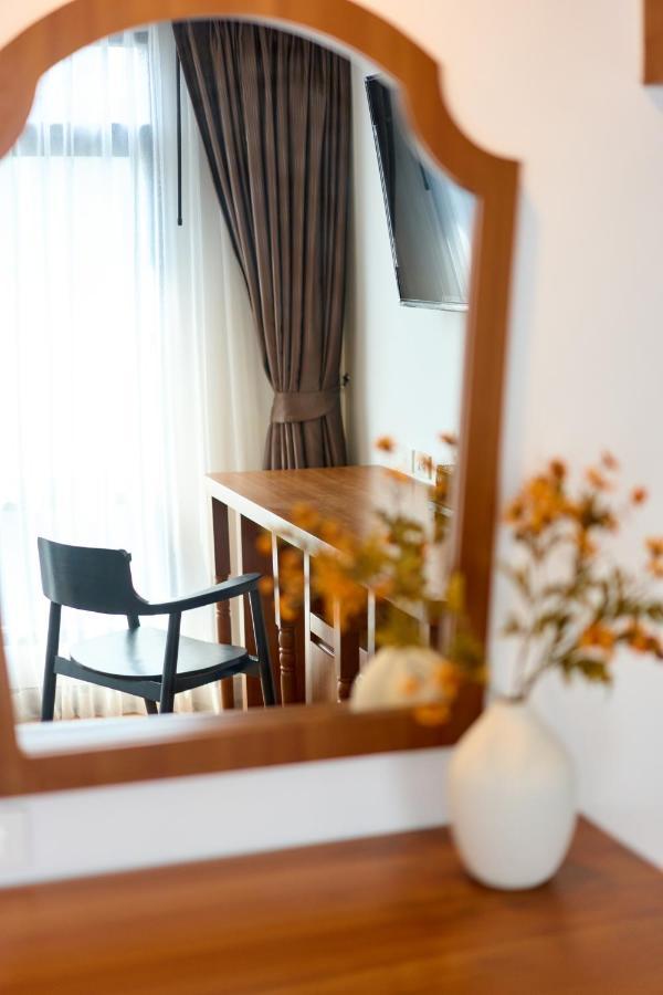 Be Phrasingh Hotel Чиангмай Экстерьер фото